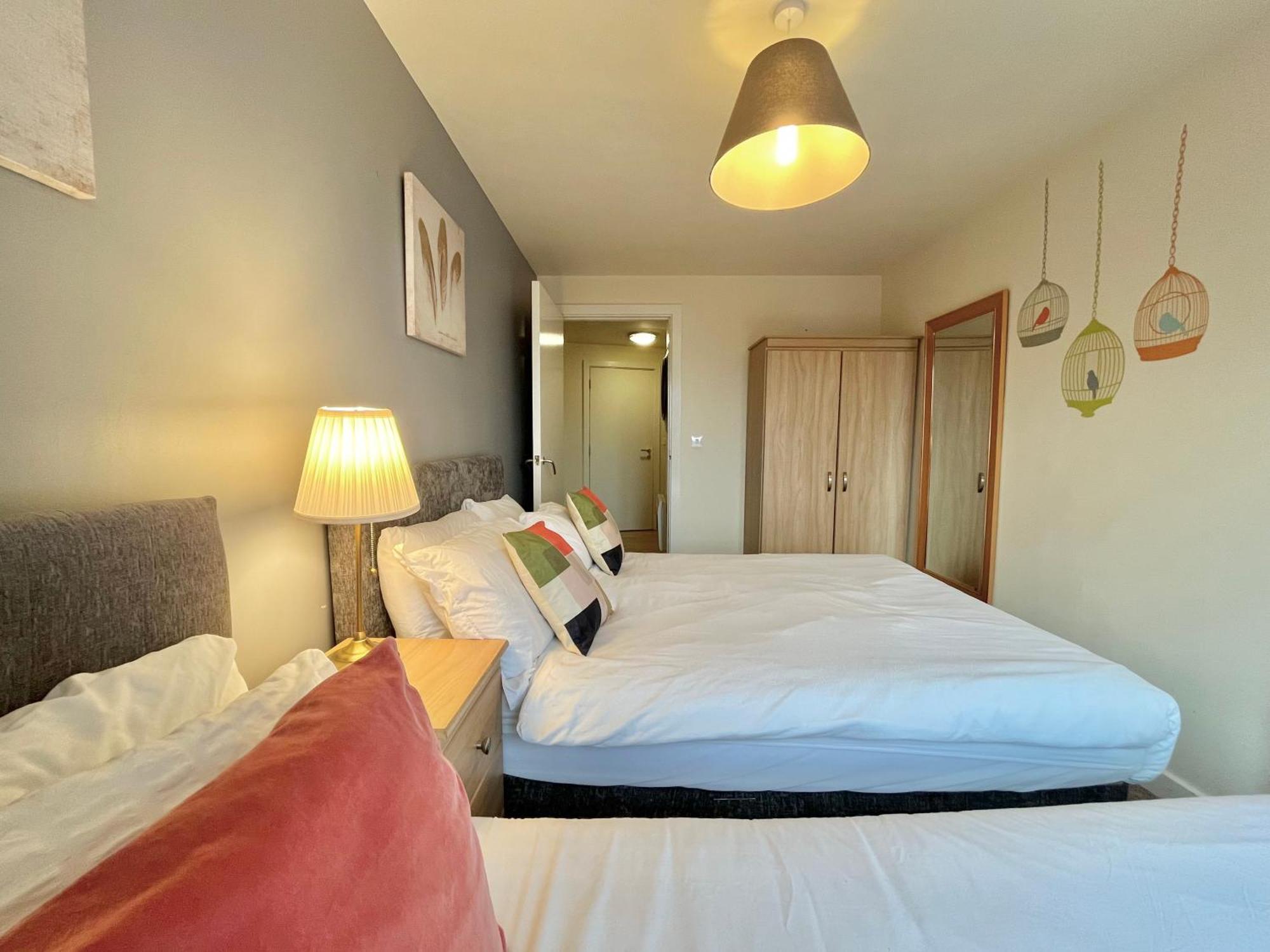 Skyview Apartment By Noknokstay - City Centre With Parking - Group, Family, Business Sheffield Luaran gambar